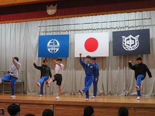 Aチーム春日「カスカスダンス」